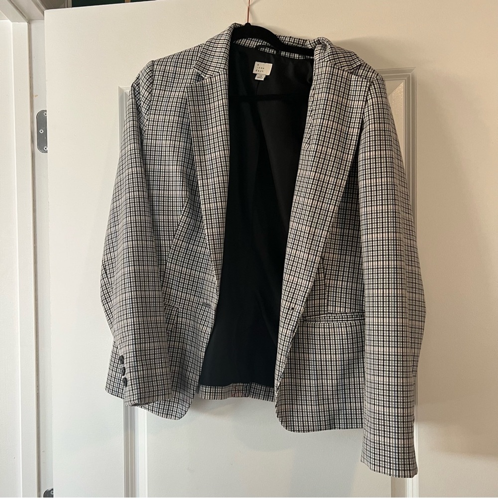 Plaid blazer